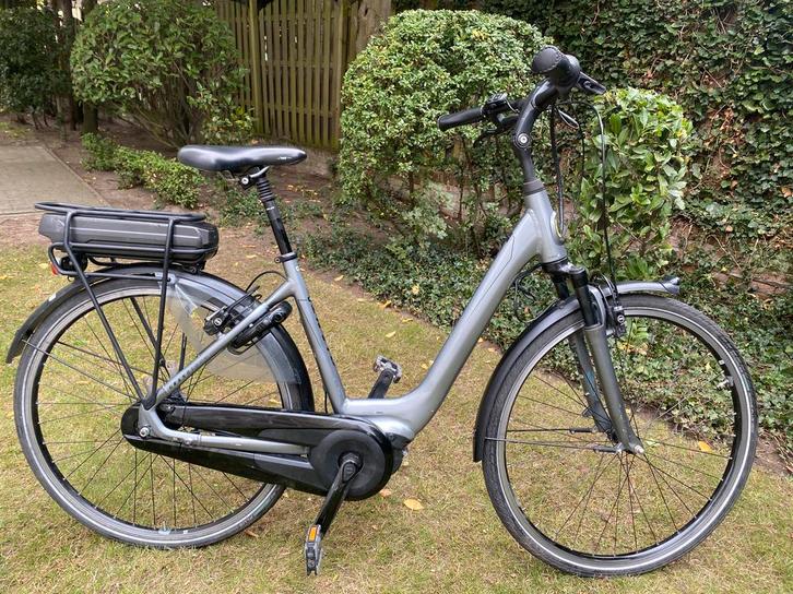 Giant Grand Tour E+  elektrische damesfiets, Fietsen en Brommers, Elektrische fietsen, Gebruikt, Giant, 47 tot 51 cm, 50 km per accu of meer