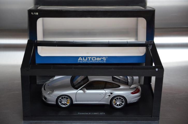 1/18 Porsche 911 997 GT2 Autoart, Hobby en Vrije tijd, Modelauto's | 1:18, Gebruikt, Auto, Autoart, Ophalen of Verzenden