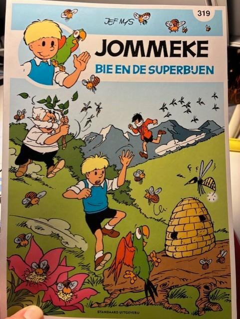 Strips Jommeke, Asterix, Blauwbloezen, Lucky Luke, Boeken, Stripverhalen, Zo goed als nieuw, Meerdere stripboeken, Ophalen of Verzenden