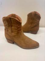 Western laarsjes suède maat 42, Kleding | Dames, Schoenen, Torro, Beige, Lage of Enkellaarzen, Ophalen of Verzenden