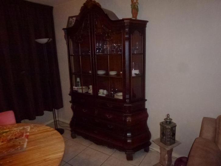 wortelnoten  vitrine kast met 6 laden en 2 deuren, Huis en Inrichting, Kasten | Vitrinekasten, Zo goed als nieuw, 200 cm of meer