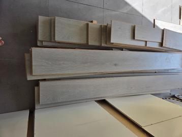 Laminaat eik grijs quickstep, Bricolage & Construction, Planches & Dalles, Enlèvement, Aggloméré
