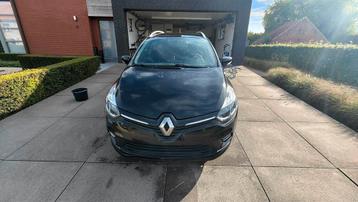 Renault Clio Grandtour beschikbaar voor biedingen