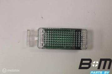 Voetenruimteverlichting Volkswagen Golf 7 5G0947409 beschikbaar voor biedingen