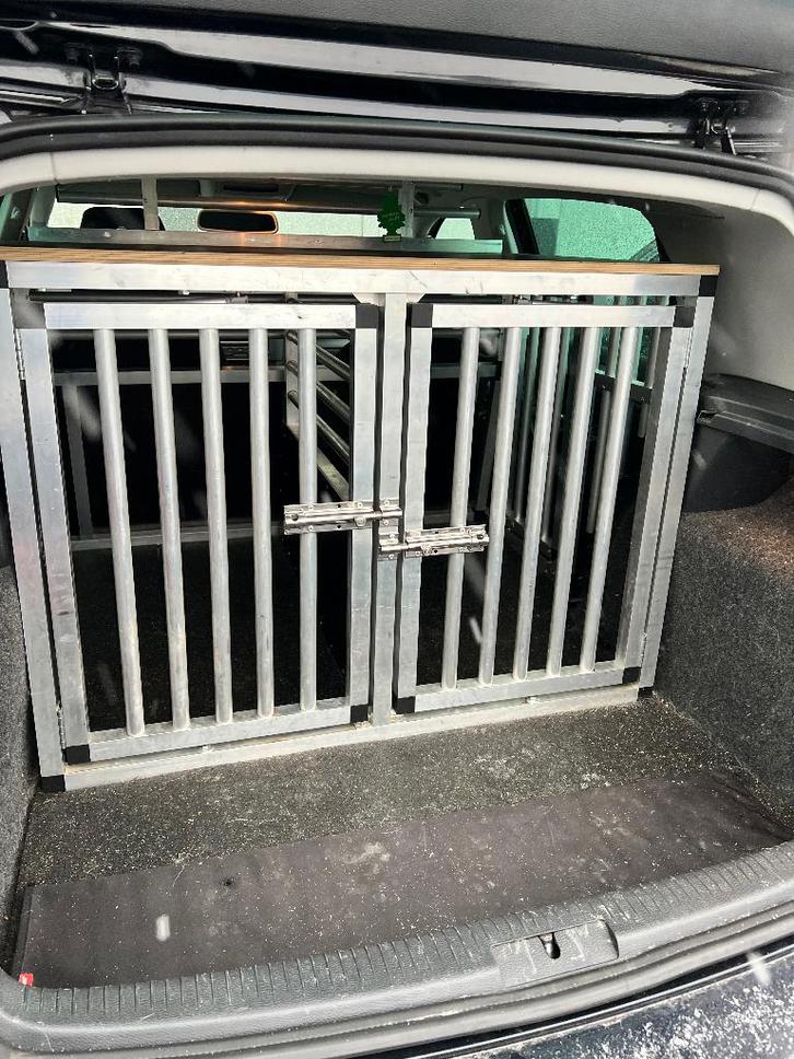 Hondenbench voor de auto, Dieren en Toebehoren, Overige Dieren-accessoires, Ophalen