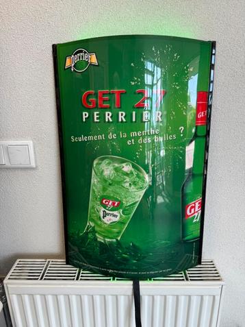 Perrier reclame lichtbak beschikbaar voor biedingen