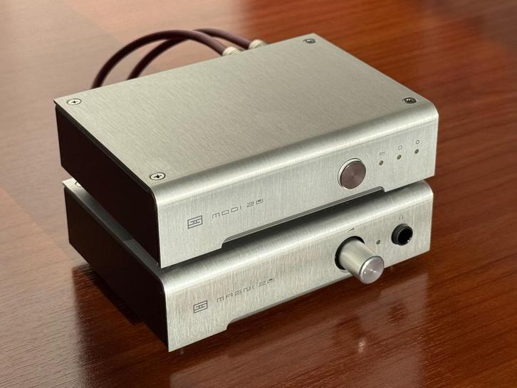 SCHIIT MODI 2 DAC + SCHIIT MAGNI Amp. Class AB, TV, Hi-fi & Vidéo, Convertisseurs, Comme neuf, Enlèvement ou Envoi