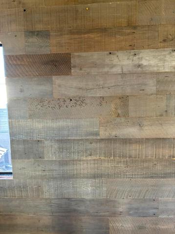 muurbekleding beschikbaar voor biedingen