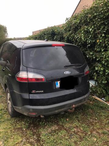 Ford S-Max ongevalwagen. beschikbaar voor biedingen