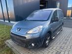 Peugeot partner 1.6d lichte vracht export, Auto's, Voorwielaandrijving, 4 deurs, Stof, Zwart