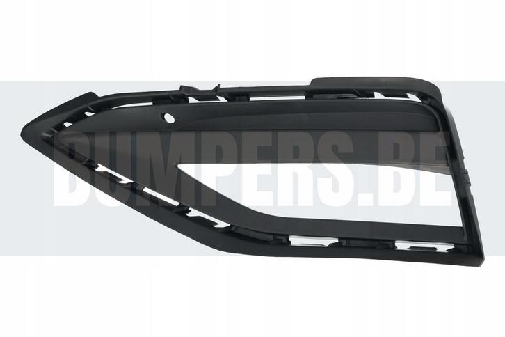 GRILL VOLKSWAGEN JETTA 2018 PRE-FACELIFT BUMPER GRILLE HALOG, Auto-onderdelen, Overige Auto-onderdelen, Gebruikt, 6 maanden garantie