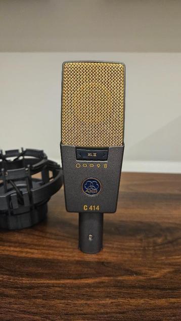 AKG C414 XLII beschikbaar voor biedingen