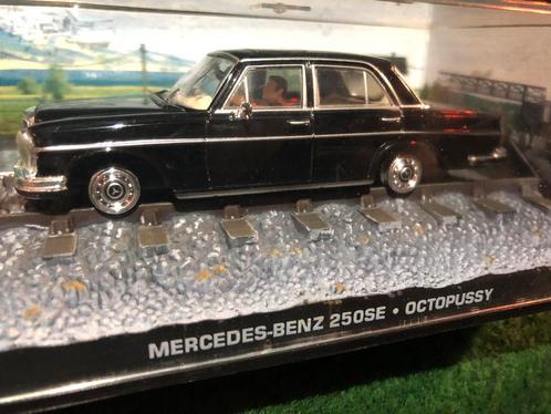 Mercedes Benz 280 SE - James Bond, Hobby & Loisirs créatifs, Voitures miniatures | 1:43, Utilisé, Voiture, Universal Hobbies, Enlèvement ou Envoi