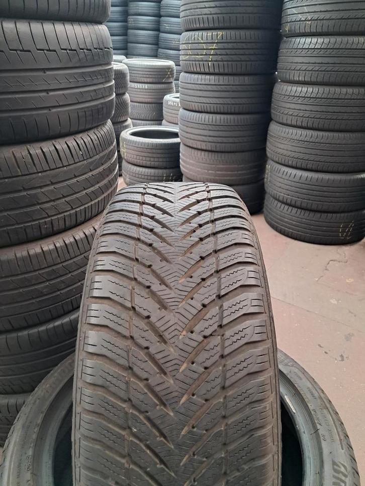 20555r16 205 55 r16 205/55/r16 GOODYEAR Continental avec mon, Autos : Pièces & Accessoires, Autres pièces automobiles
