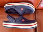 Marineblauwe klompen van Crocs — Maat 37-38 (5-7), Blauw, Instappers, Ophalen of Verzenden, Crocs