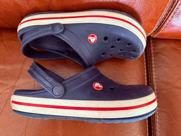 Sabots Crocs bleu marine – Pointure 37-38 (5-7), Enlèvement ou Envoi, Crocs, Porté, Bleu