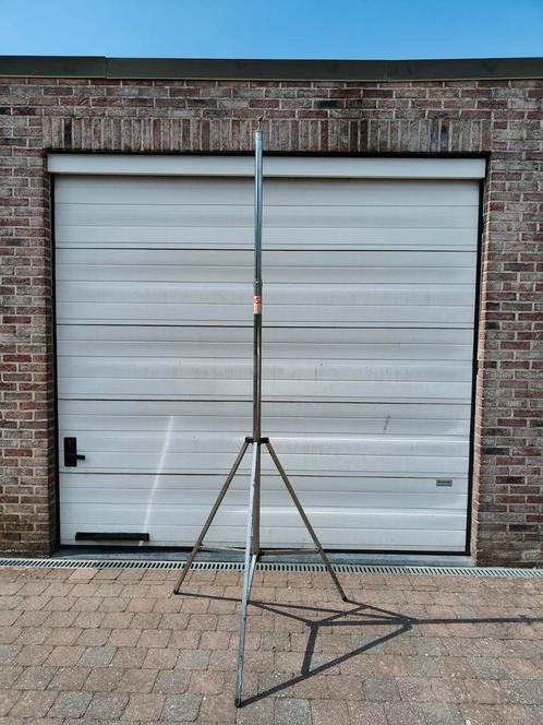 2 licht statieven 2m50 hoog., Muziek en Instrumenten, Licht en Laser, Gebruikt, Licht, Ophalen