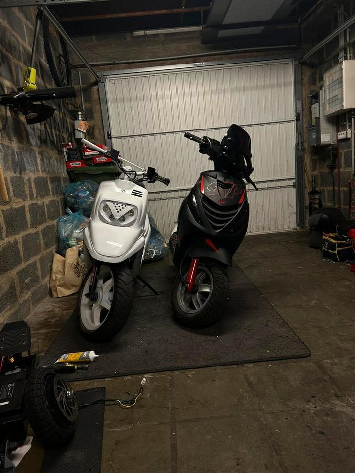 A klasse zip 70 lc, Fietsen en Brommers, Scooters | Piaggio, Zo goed als nieuw, Zip, Ophalen