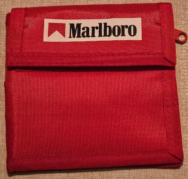Marlboro geldbeugel, Verzamelen, Overige Verzamelen, Zo goed als nieuw, Ophalen of Verzenden