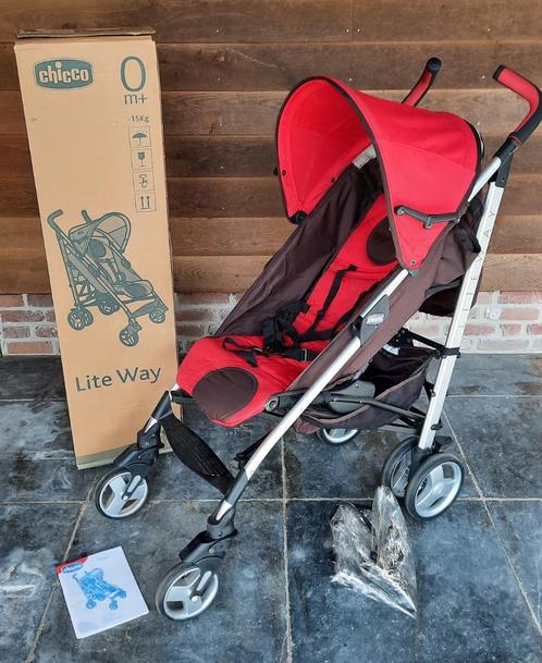 Wandelwagen Chicco Lite Way Complete Scarlet, Kinderen en Baby's, Buggy's, Zo goed als nieuw, Overige merken, Regenhoes, Verstelbare rugleuning