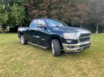Dodge RAM 1500 5.7 V8 // LICHTE VRACHT // 6 zitplaatsen, Auto's, Zwart, RAM 1500, 3500 kg, 750 kg