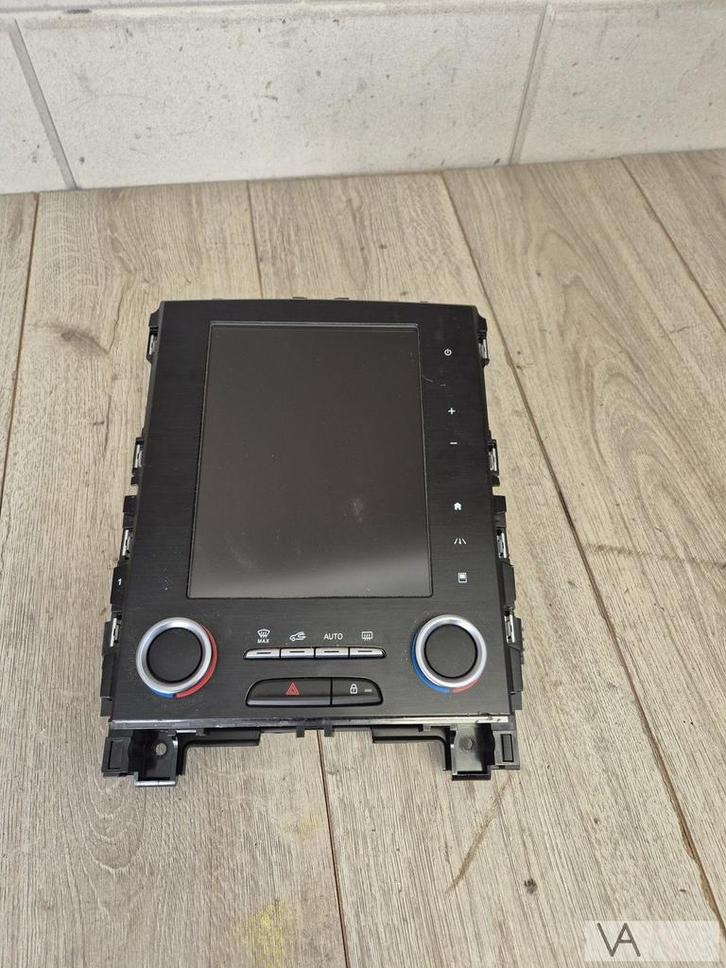 Renault Megane 4 2016 - 2023 radio navigatie scherm E32483, Auto-onderdelen, Dashboard en Schakelaars, Renault, Gebruikt, Ophalen of Verzenden