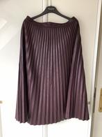 Jupe plissée en similicuir, taille 42, Enlèvement ou Envoi, Brun, Sous le genou, Taille 42/44 (L)