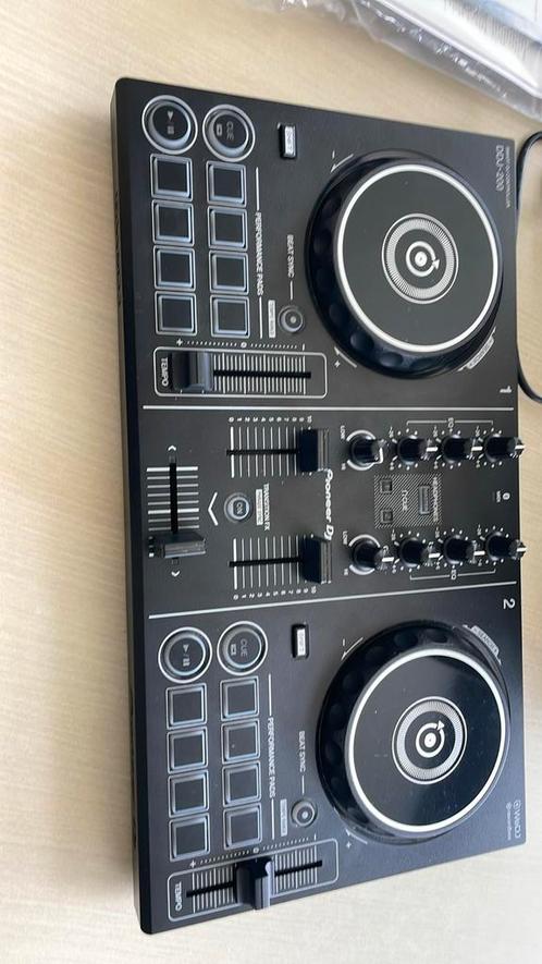 Pioneer DJ Controller DDJ-200 / Draaitafel, Muziek en Instrumenten, Dj-sets en Draaitafels, Zo goed als nieuw, Draaitafel, Pioneer