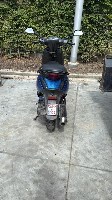 Piaggio zip 4t iget 2022 41xx km!! beschikbaar voor biedingen