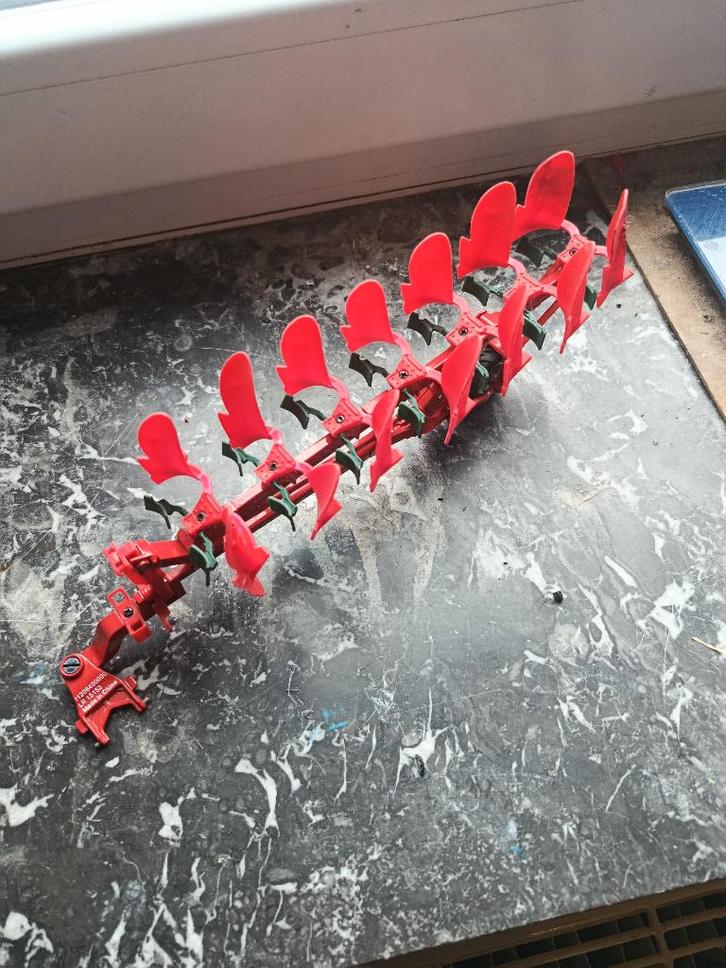 Charrue réversible Vogel  & Noot 7 corps Siku, Hobby & Loisirs créatifs, Voitures miniatures | 1:32, Utilisé, Tracteur et Agriculture