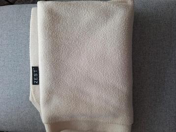 2 plaids voor 5euro in heel goede staat  beschikbaar voor biedingen