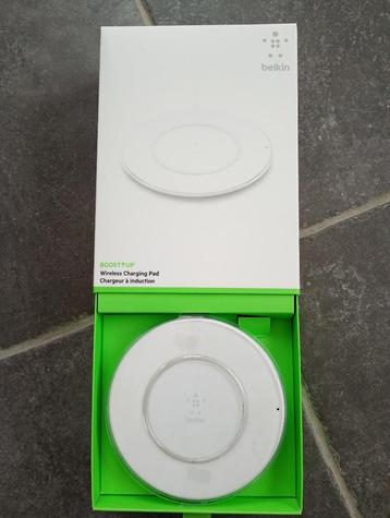 Wireless charger beschikbaar voor biedingen