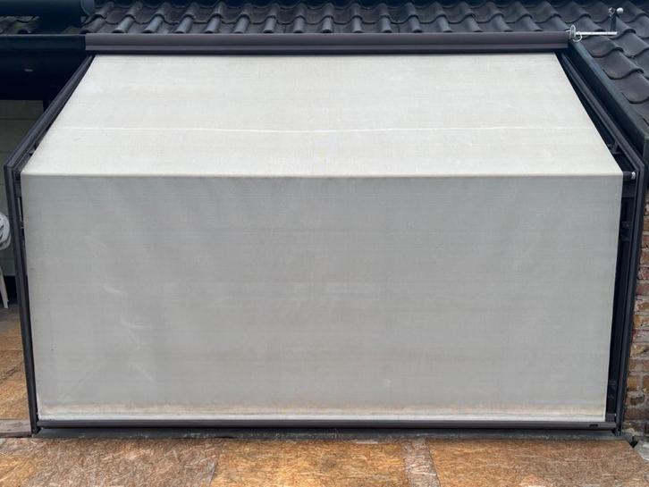 Zonnescreen raam automatisch met zonsensor + windbeveiliging, Tuin en Terras, Zonneschermen, Gebruikt, Screen, 150 tot 300 cm