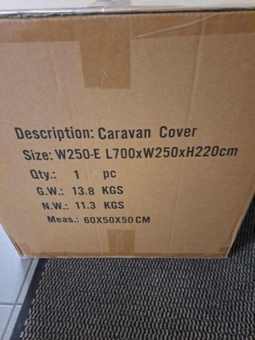 Caravanhoes L700/B25/H220 (nieuw in doos) beschikbaar voor biedingen