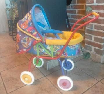 Poppenwagen teletubbies  beschikbaar voor biedingen