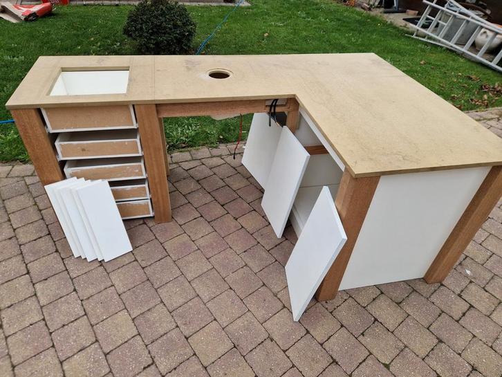 Manicure tafel - nageltafel - bureau, Verzamelen, Foto's en Prenten, Zo goed als nieuw, Ophalen