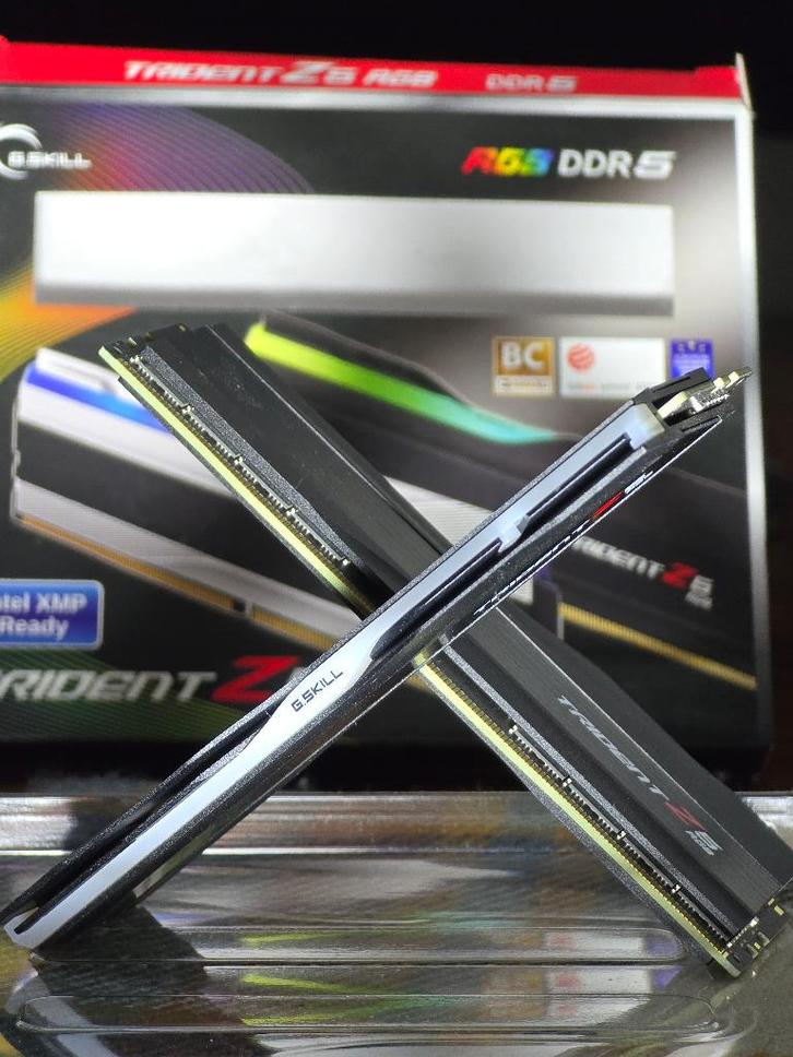 G.Skill 64 GB DDR5 6000MHz Trident Z5 RGB CL30, Computers en Software, RAM geheugen, Zo goed als nieuw, Desktop, 64 GB, DDR5, Ophalen