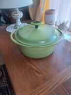 Cocotte en fonte / 24 cm / parfait état, Huis en Inrichting, Keuken | Potten en Pannen, Ophalen, Gietijzer