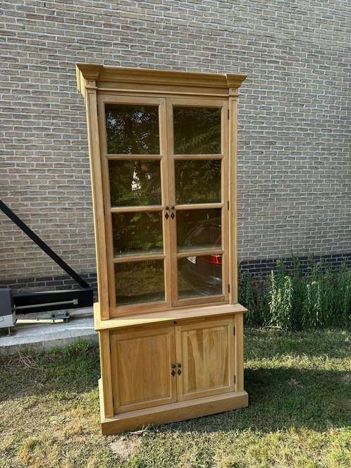 Eiken vitrine kast 2m40 hoog, Huis en Inrichting, Kasten | Vitrinekasten, Zo goed als nieuw, Glas, Ophalen