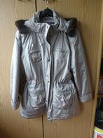 Winterjas voor dames 42-44 beige met zakken en capuchon, Ophalen of Verzenden, Gedragen, Beige