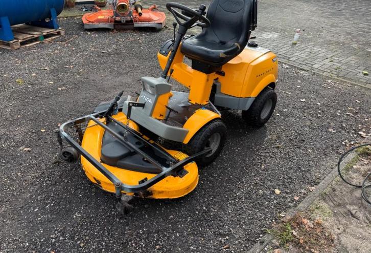 Stiga park zitmaaier / grasmaaier / gazonmaaier, Tuin en Terras, Zitmaaiers, Ophalen