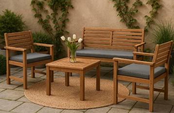 Set houten tuinmeubelen: tafel, 2x fauteuil, bank beschikbaar voor biedingen