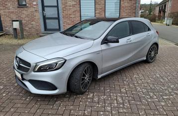Mercedes A180 Full Amg toit pano sièges chauffant caméra gps beschikbaar voor biedingen