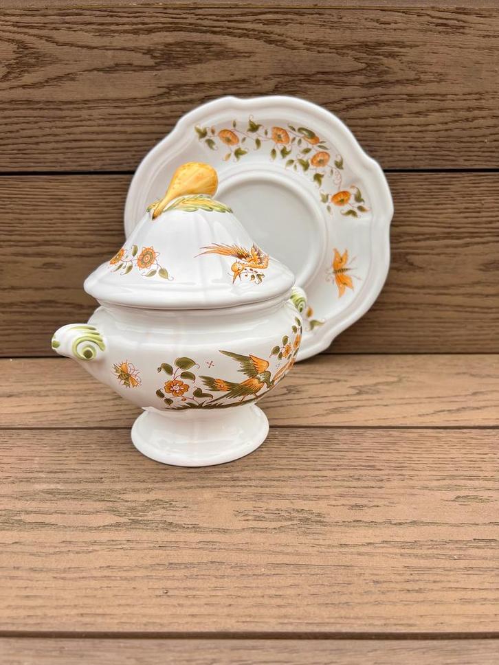 Soepkom en onderbord Desvres Moustiers vintage retro, Antiek en Kunst, Antiek | Servies los, Ophalen of Verzenden