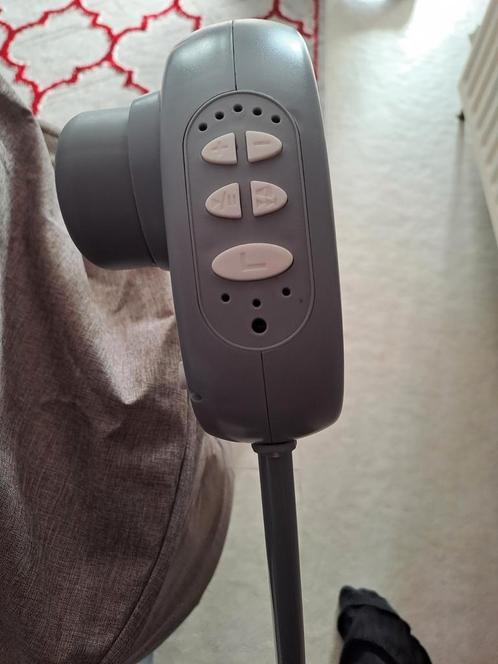 Elektrisch schommelwiegje met 5 snelheden, Bluetooth & afsta, Kinderen en Baby's, Babywiegjes en Ledikanten, Zo goed als nieuw