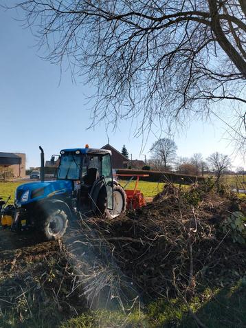 Bosklepelmaaien, klepelmaaien en tuinbouw loonwerk. beschikbaar voor biedingen