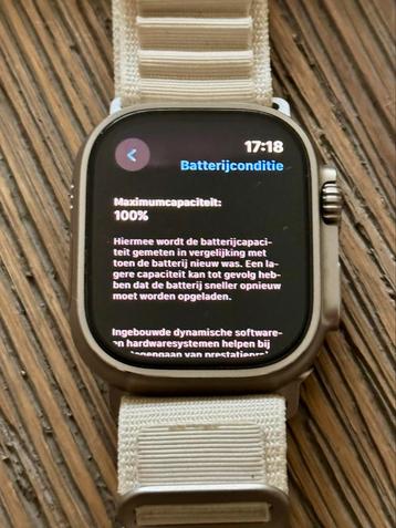 Apple Watch Ultra 49mm Titanium met 2 bandjes, als nieuw! disponible aux enchères