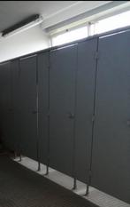 Mur sanitaire en trespa pour 4 toilettes en bon état, Comme neuf, Toilettes, Enlèvement ou Envoi