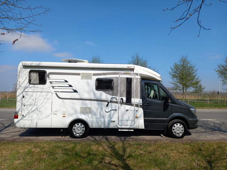 Hymer Mercedes ML580, Caravanes & Camping, Camping-cars, Particulier, jusqu'à 3, Semi-intégral, Hymer, Mercedes, Diesel, Boîte manuelle
