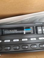 Originele vintage autoradio cassette .Roadstar.Nieuw, Autos : Divers, Autoradios, Enlèvement ou Envoi, Neuf